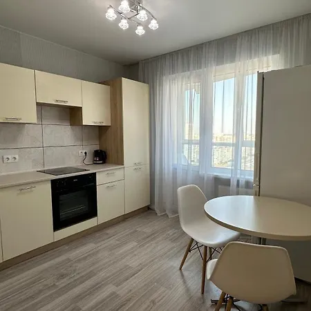 Є Генератор 1Кім Осокорки Вул Бориса Гмирі 20 Жк Патріотика Kyiv Exterior photo